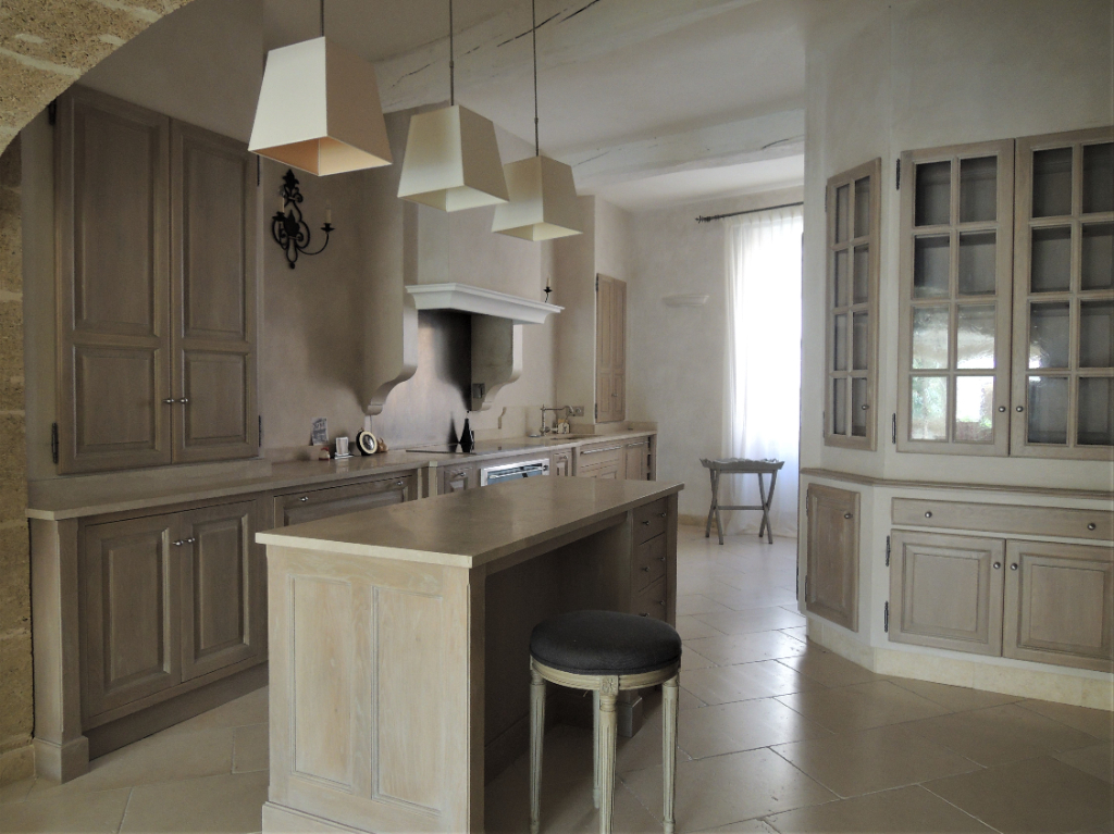 Vente Maison de 8 pièces 200 m² - LA ROQUE D ANTHERON 13640 | IMOGROUP LA ROQUE D