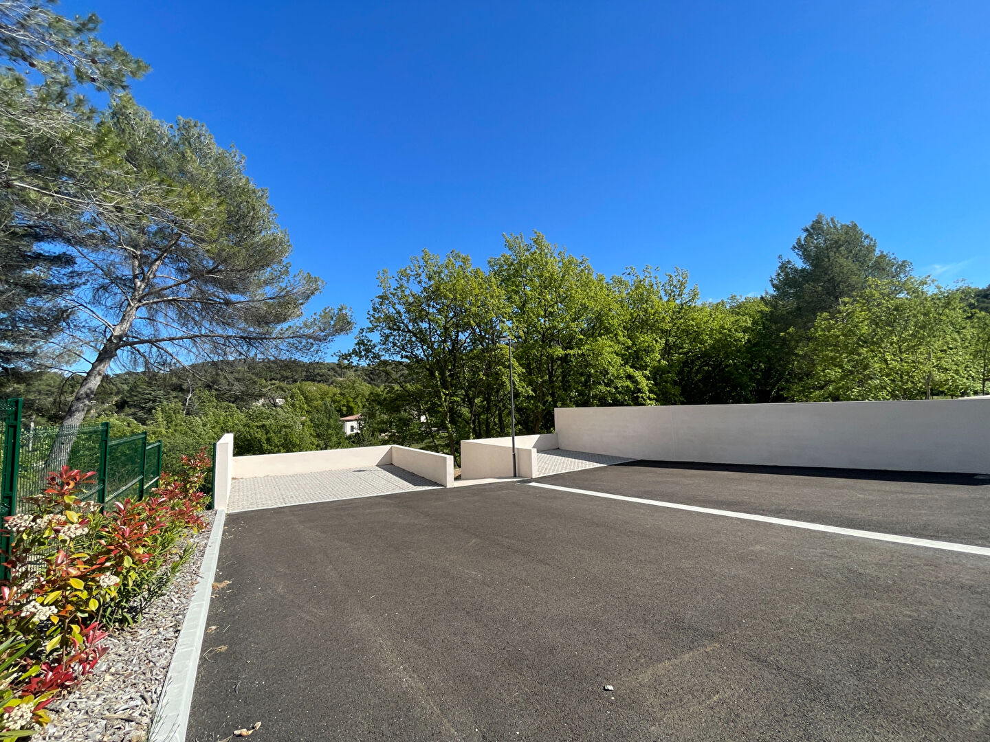 Vente Terrain de 431 m² - LA ROQUE D ANTHERON 13640 | IMOGROUP LA ROQUE D