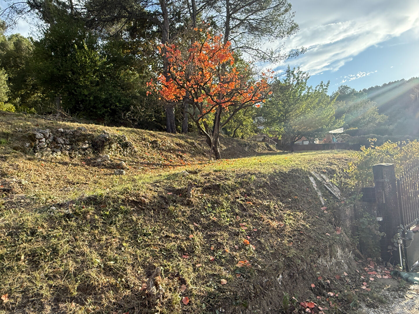 Vente Terrain de 711 m² - LA ROQUE D ANTHERON 13640 | IMOGROUP LA ROQUE D