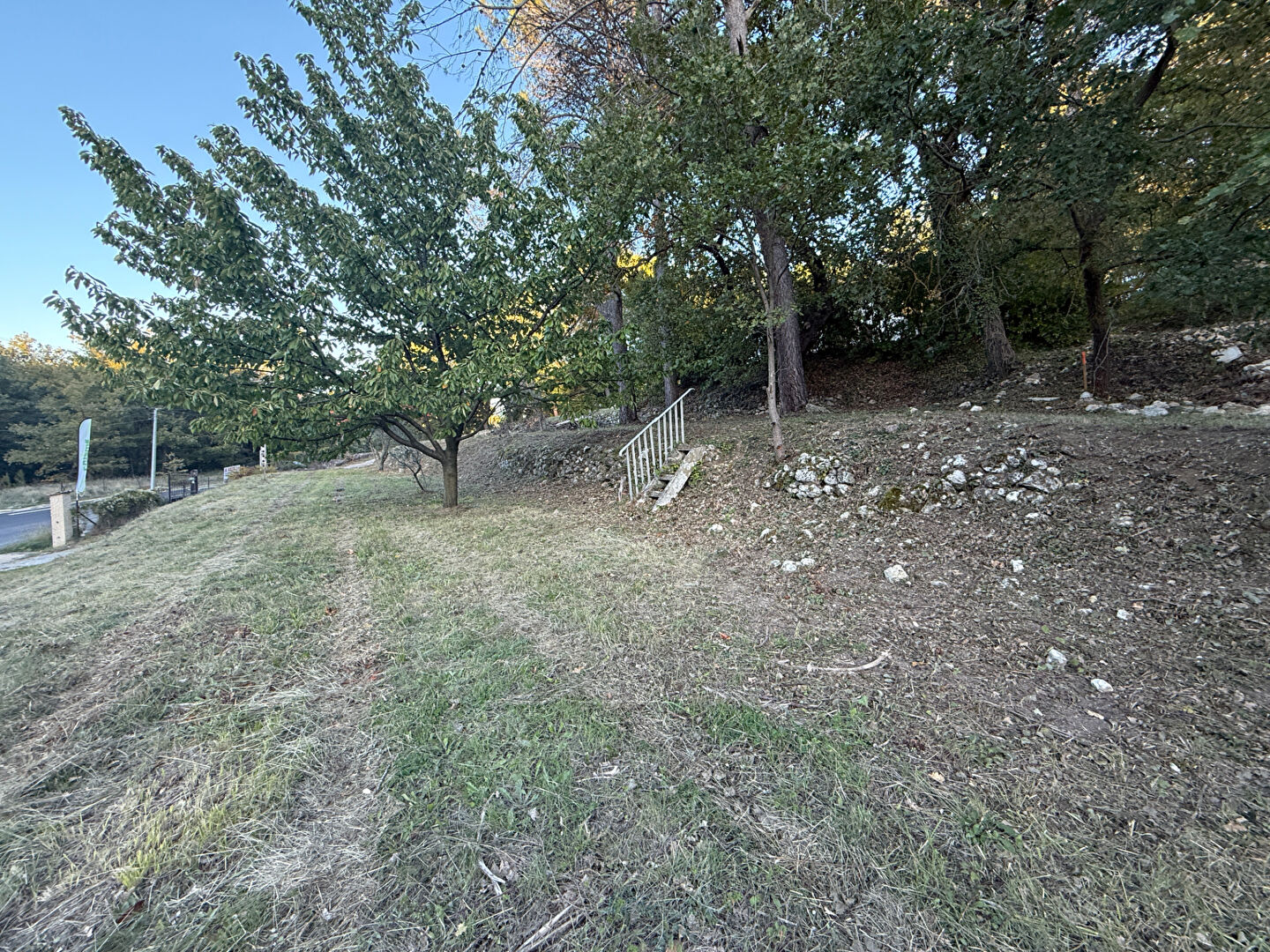 Vente Terrain de 709 m² - LA ROQUE D ANTHERON 13640 | IMOGROUP LA ROQUE D