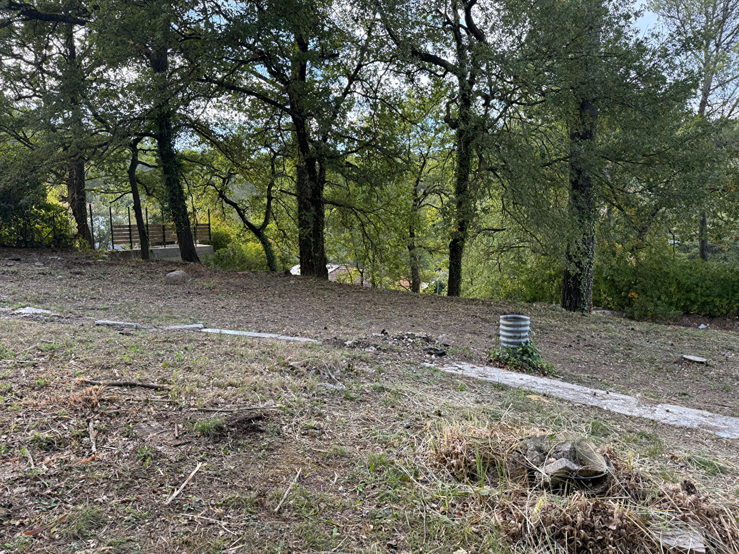 Vente Terrain de 1329 m² - LA ROQUE D ANTHERON 13640 | IMOGROUP LA ROQUE D