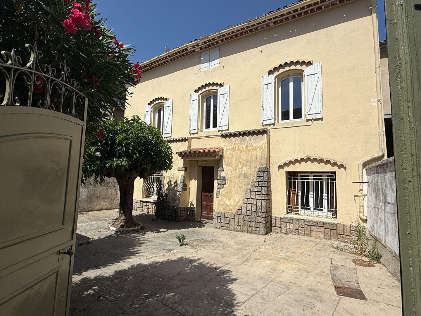 Agence immobilière de IMOGROUP site global - Imogroup La Roque d'Antheron