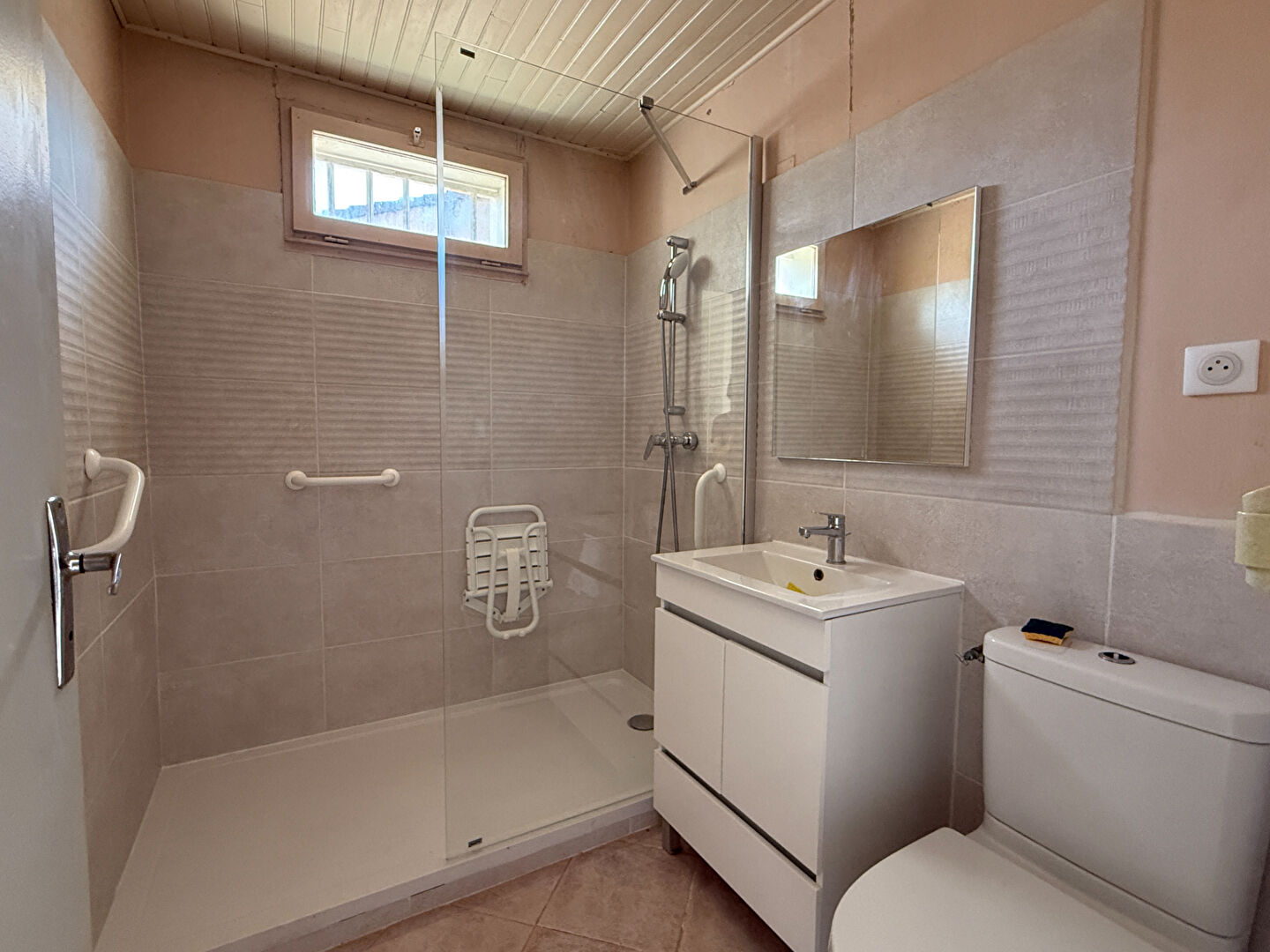 Vente Maison de 4 pièces 91 m² - LA ROQUE D ANTHERON 13640 | IMOGROUP LA ROQUE D