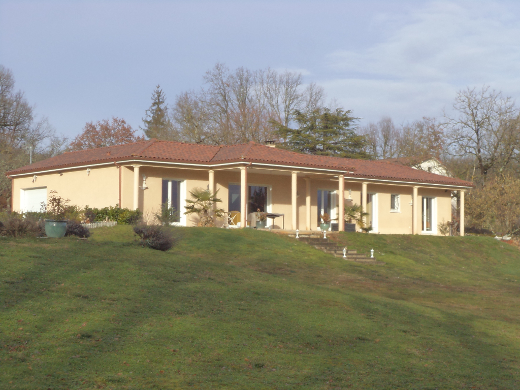Vente Maison de 6 pièces 162 m² - LISSAC ET MOURET 46100 | IMOGROUP FIGEAC - IMOGROUP photo1