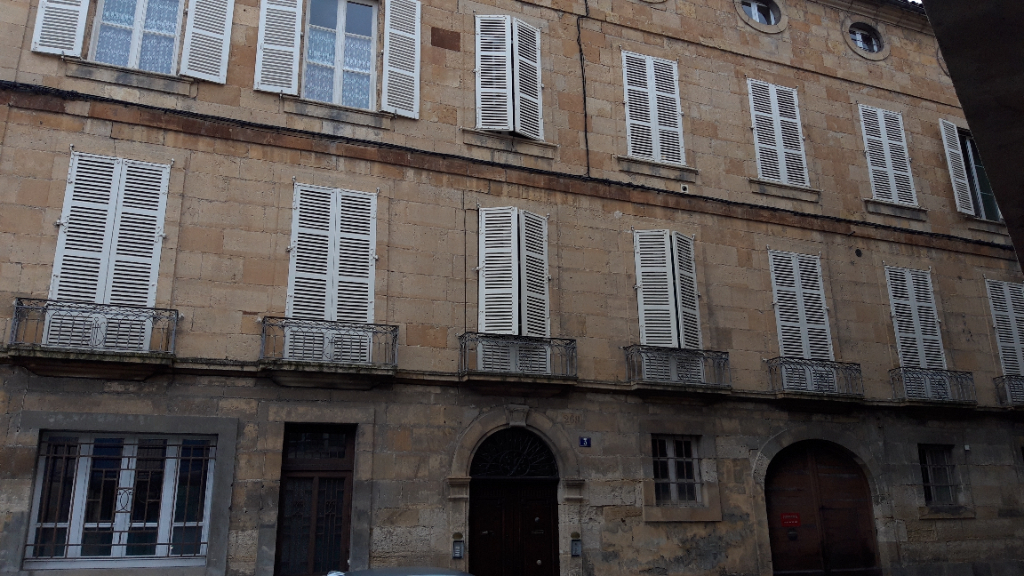 Vente Appartement de 3 pièces 95 m² - FIGEAC 46100 | IMOGROUP FIGEAC - IMOGROUP photo1