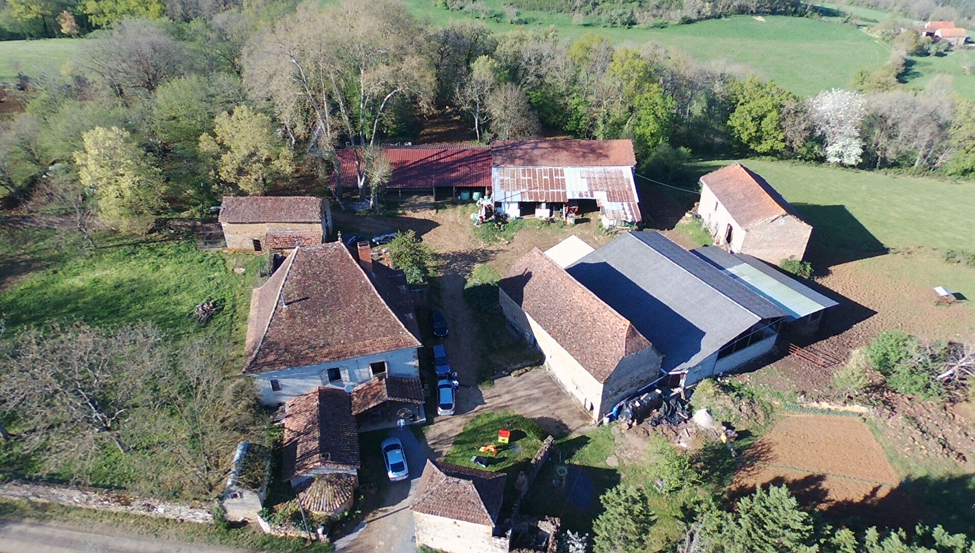 Vente Maison de 4 pièces 300 m² - FAYCELLES 46100 | IMOGROUP FIGEAC - IMOGROUP photo1
