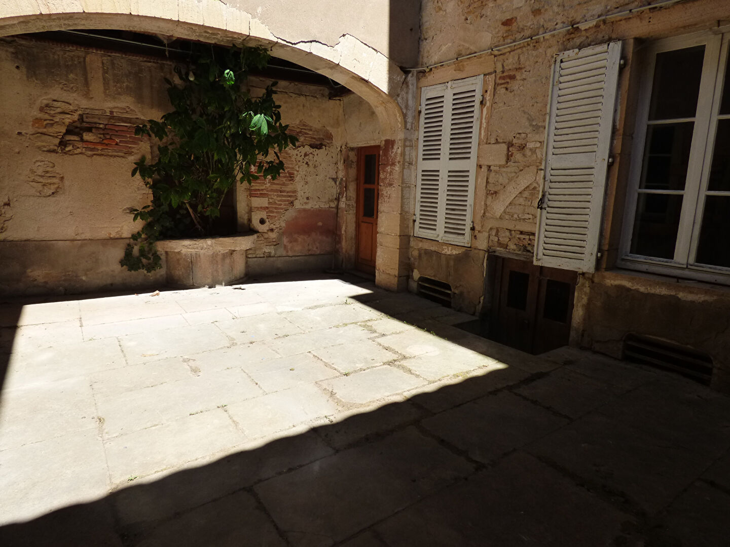 Maison de village  avec cour intérieure