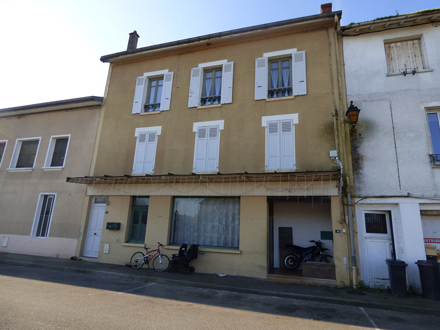 Agence immobilière de IMOGROUP site global - Imogroup Saint Trivier de Courtes