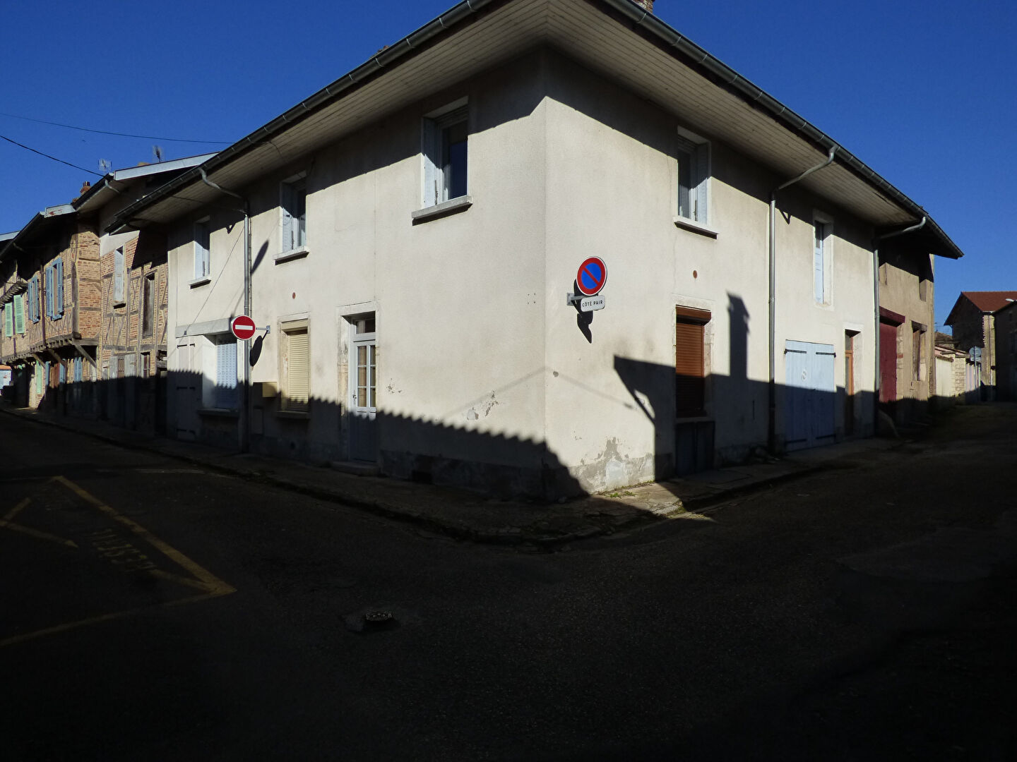 Maison Saint Trivier De Courtes 5 pièce(s) 119 m2