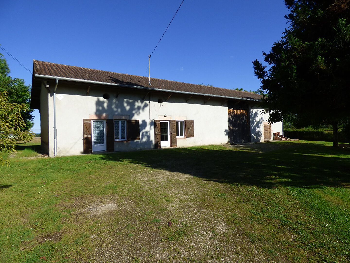 Agence immobilière de IMOGROUP site global - Imogroup Saint Trivier de Courtes