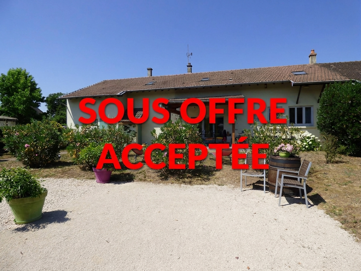 Maison 6 pièces 165 m² · à La Truchère · 165 m² · 255 000 €
