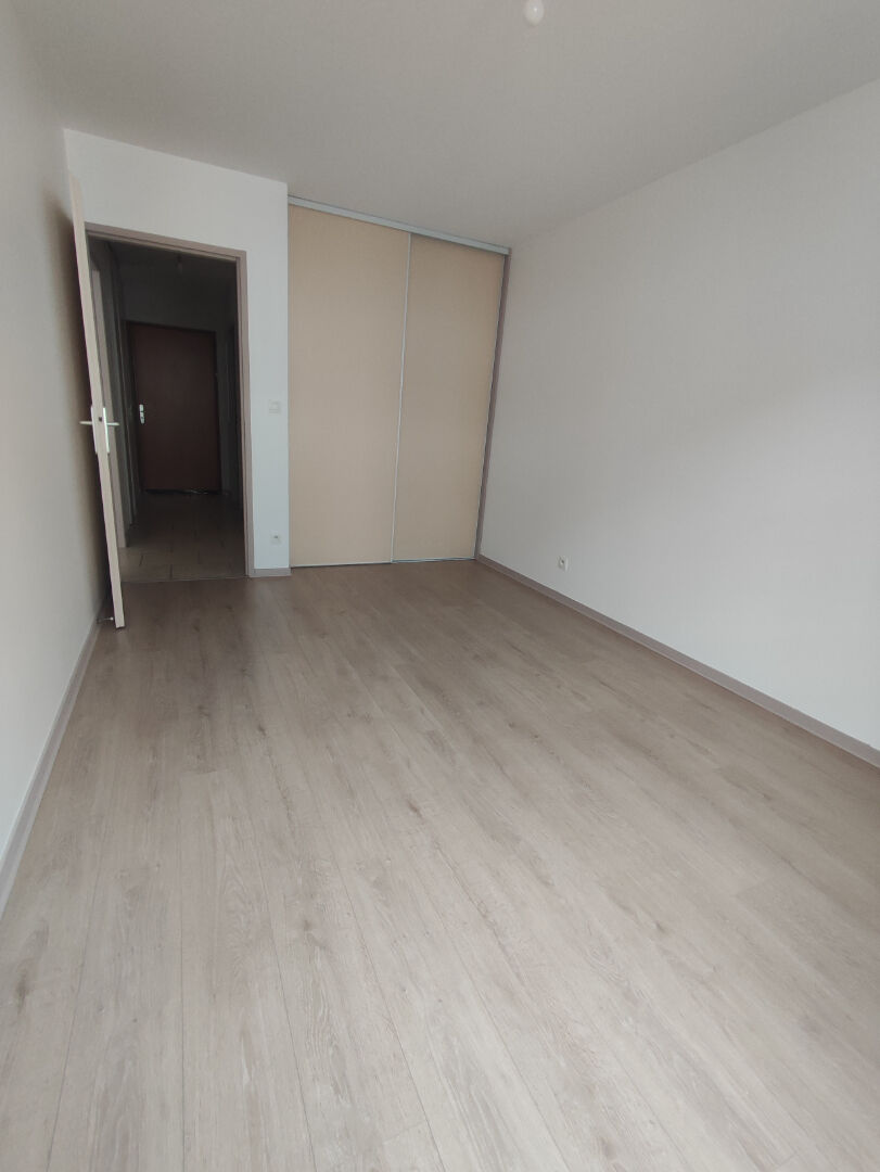 Photo T2 Résidence Calme TOURNUS image 3/6