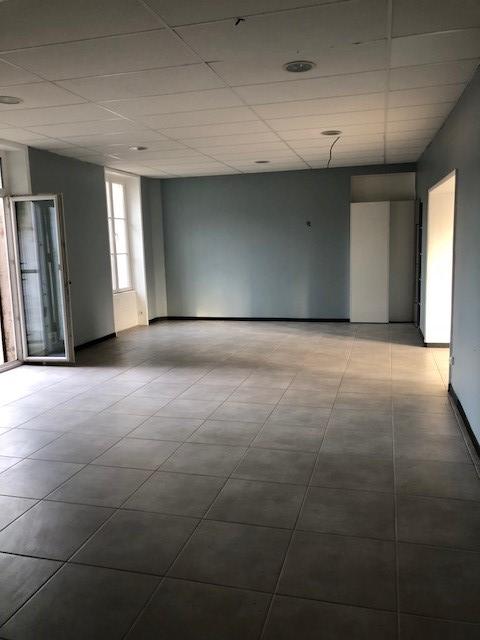 Location Local de 2 pièces 80 m² - TOURNUS 71700 | IMOGROUP TOURNUS - IMOGROUP photo3