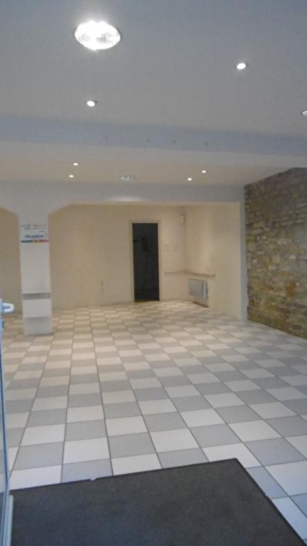 Location Local de 2 pièces 65 m² - TOURNUS 71700 | IMOGROUP TOURNUS - IMOGROUP photo4