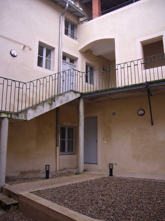 Vente Appartement de 3 pièces 55 m² - TOURNUS 71700 | IMOGROUP TOURNUS - IMOGROUP photo1