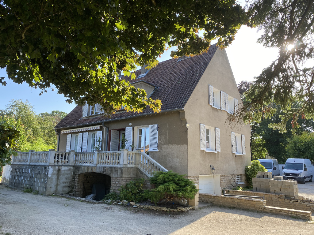 Vente Maison de 6 pièces 240 m² - SENNECEY LE GRAND 71240 | IMOGROUP TOURNUS - IMOGROUP photo2