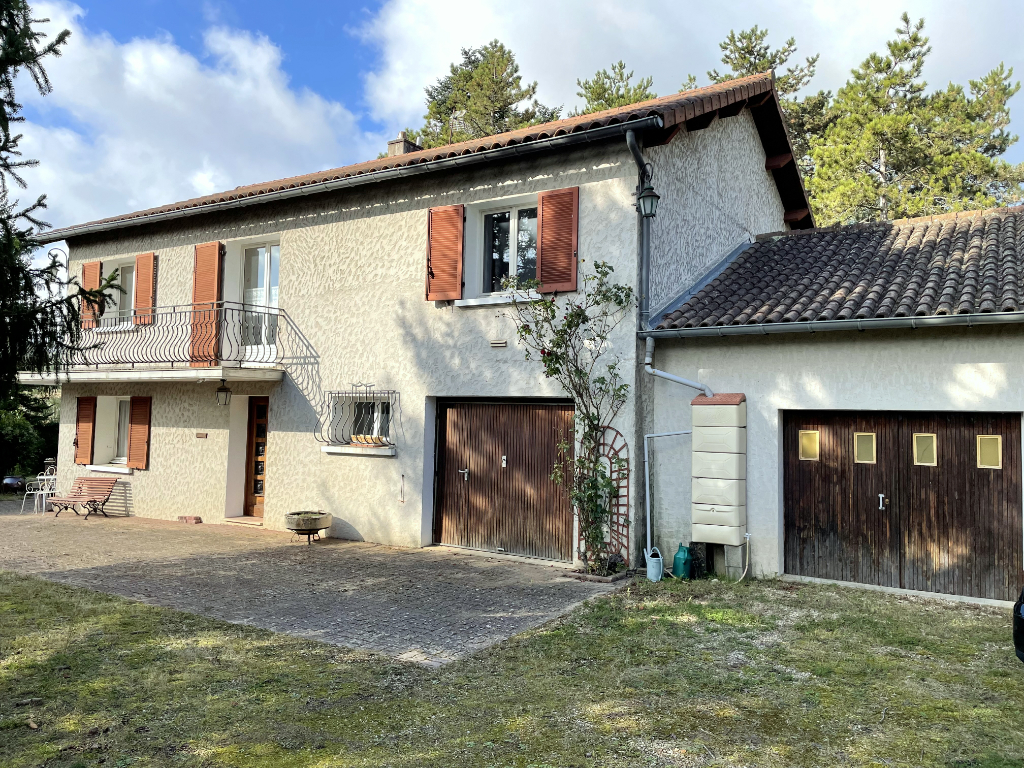 Vente Maison de 5 pièces 183 m² - TOURNUS 71700 | IMOGROUP TOURNUS - IMOGROUP photo1