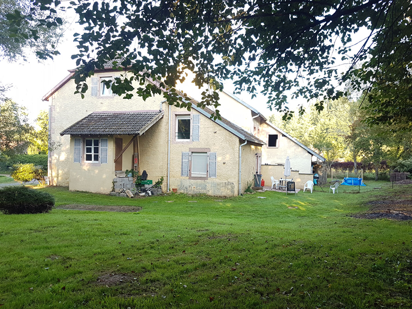 Photo Ancien moulin transformé en immeuble de rapport de 5 logements dont 1 gîte sur plus de 4200 m² de terrain image 4/6