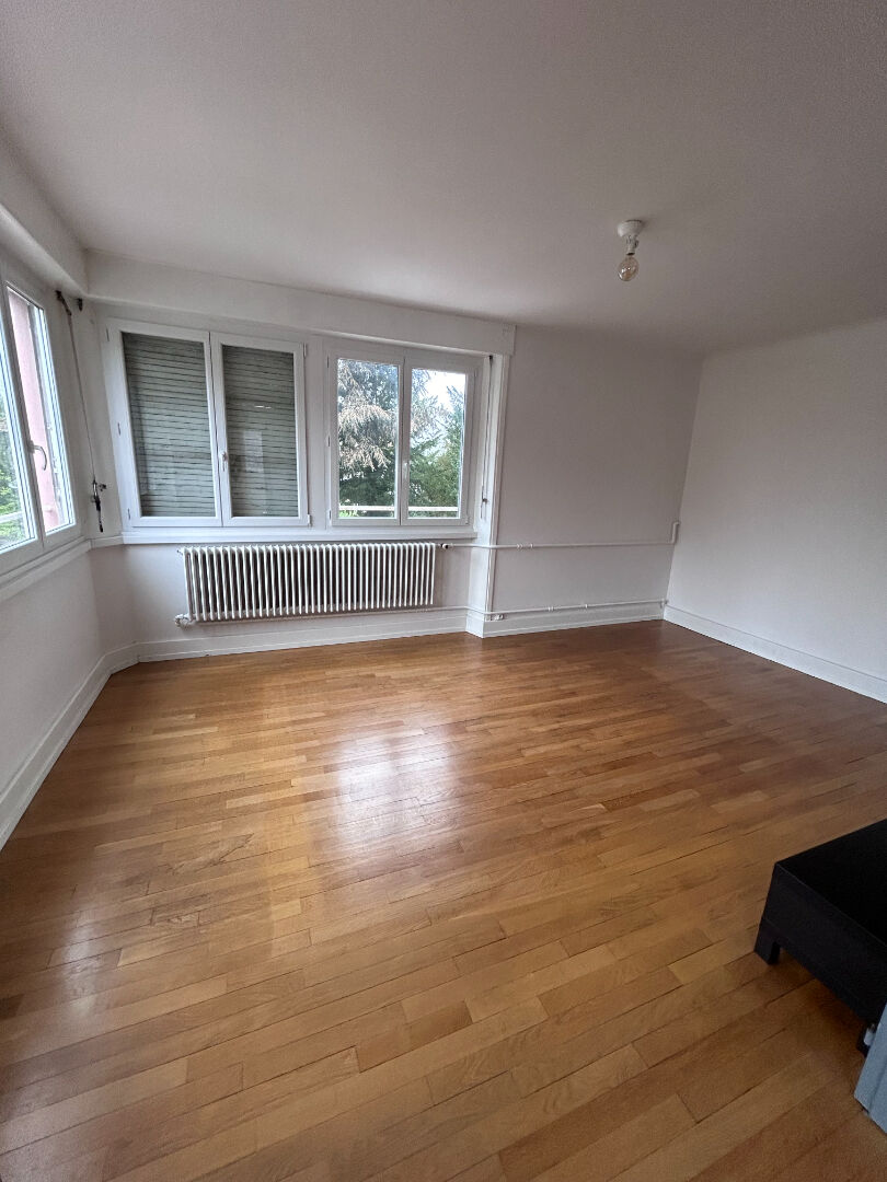 Photo Appartement Saint Die Des Vosges 4 pièce(s) 116 m2 loi carrez image 2/6