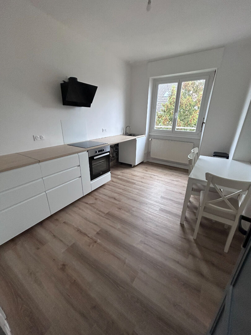 Photo Appartement Saint Die Des Vosges 4 pièce(s) 116 m2 loi carrez image 5/6