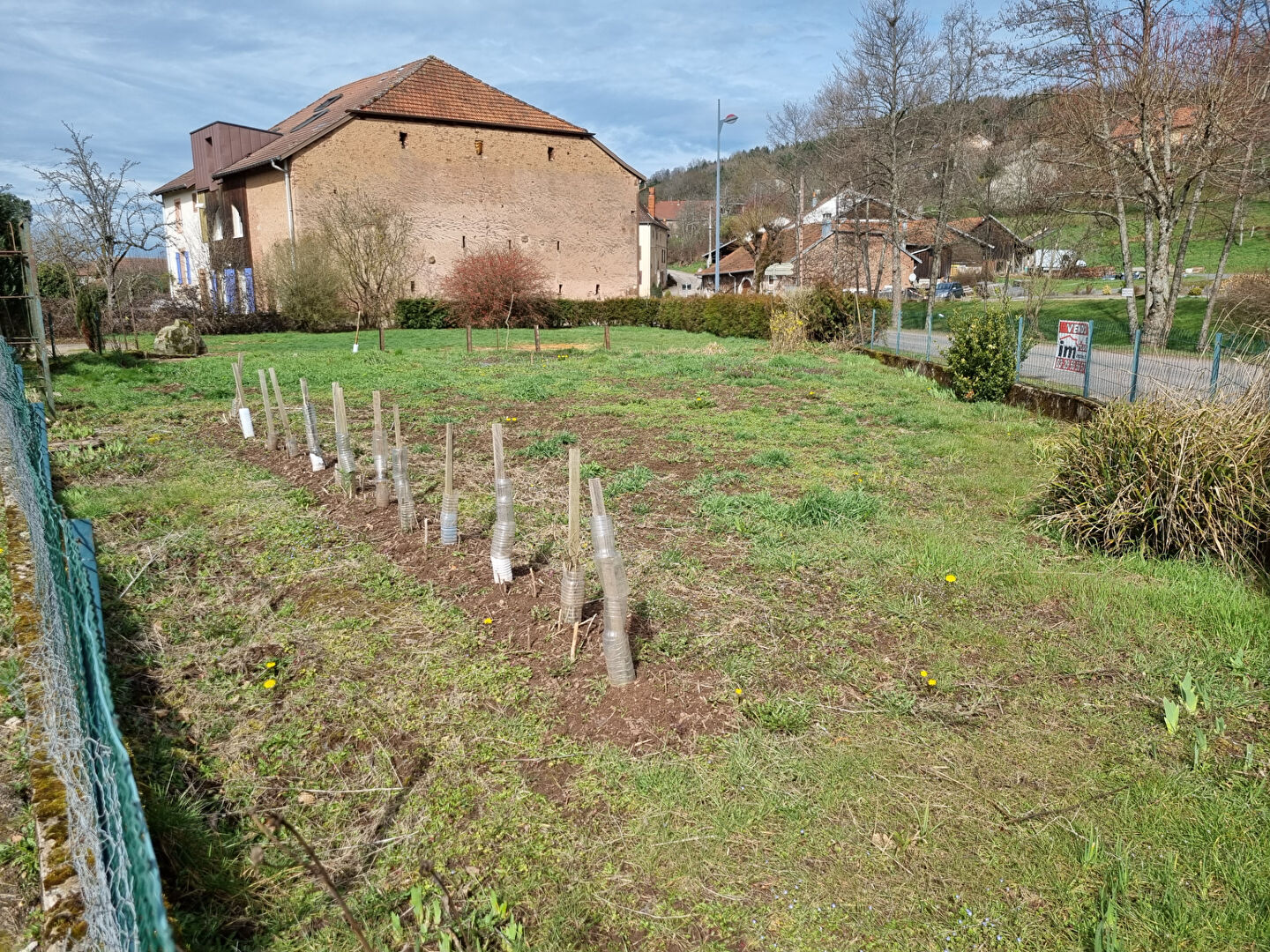 Photo Terrain à bâtir borné et non viabilisé de 680 m² image 3/6
