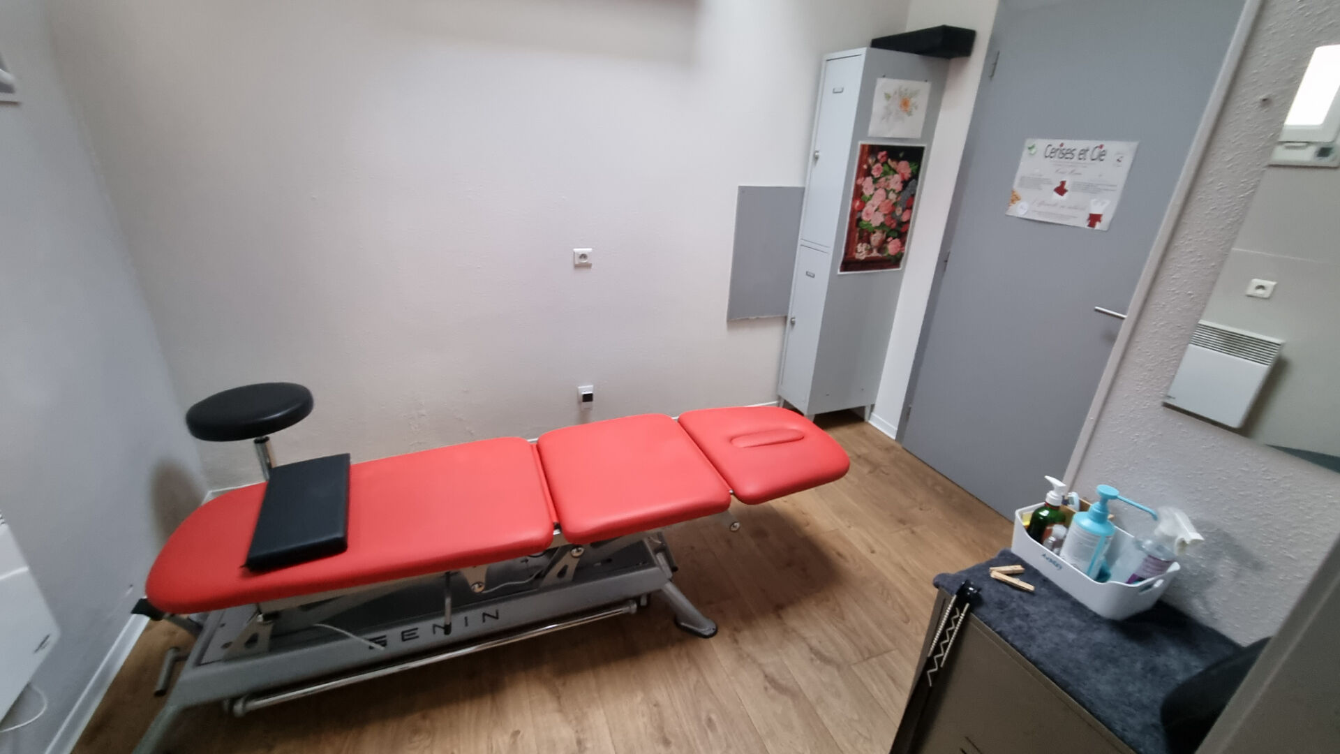 Photo Local professionnel Saint Die Des Vosges 10 pièce(s) 300 m2 image 4/6