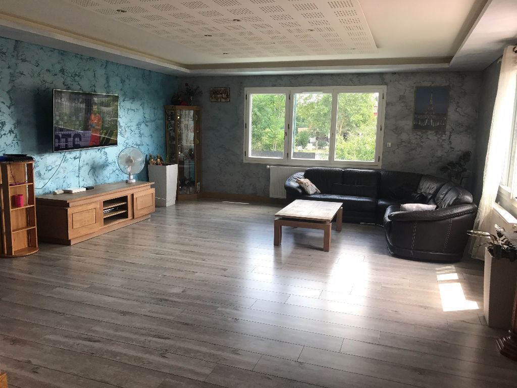 Photo Maison de 190m2 sur Bron image 3/5