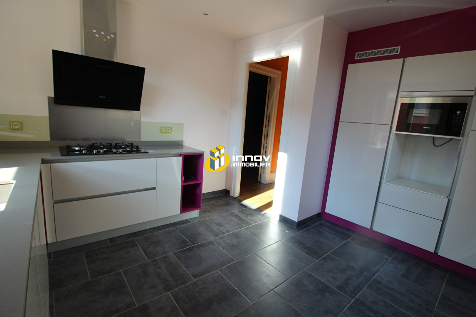 Photo Maison de caractère des années 30 - Belfort 9 pièce(s) 174 m2 image 4/6