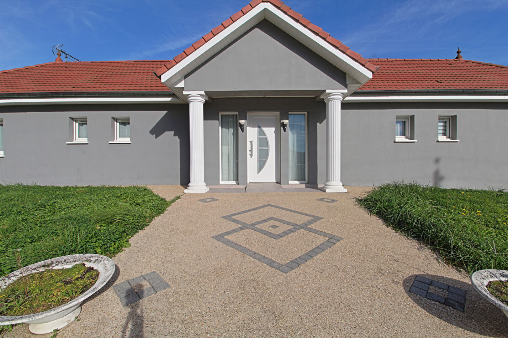 Maison de 200 m2 avec un grand terrain