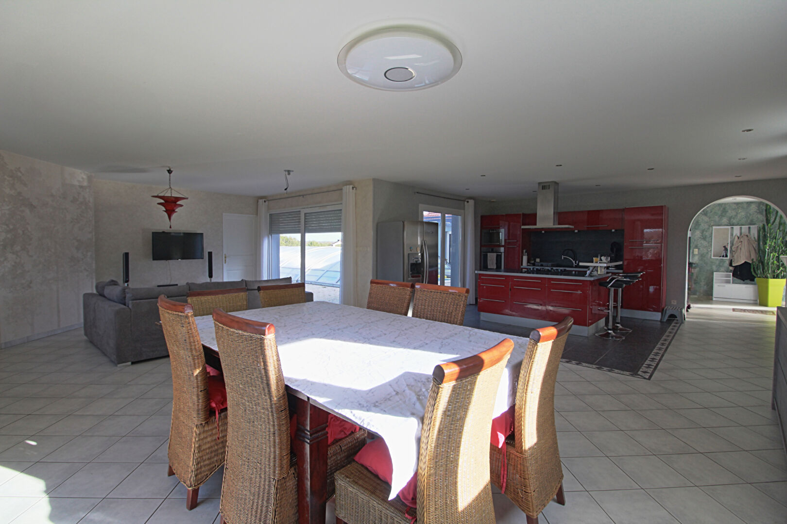 Photo Maison de 200 m2 avec un grand terrain image 5/6