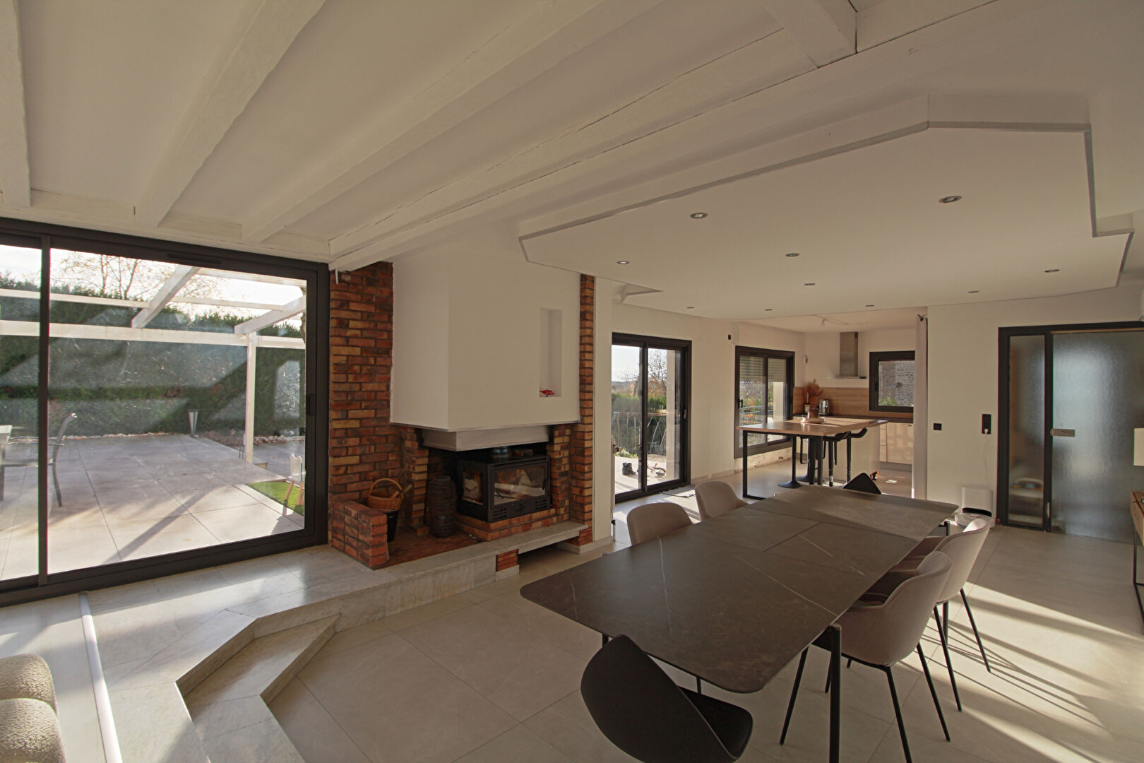 Photo Maison Montholier 8 pièce(s) 174 m2 image 6/6