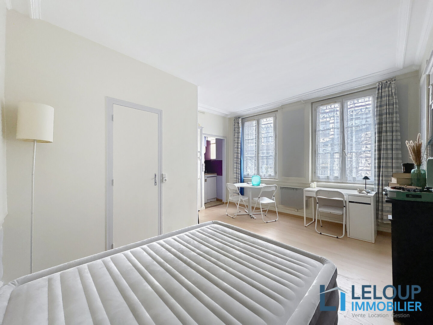 Photo EN EXCLUSIVITÉ ROUEN PLACE HENRI IV / VIEUX MARCHÉ image 2/6