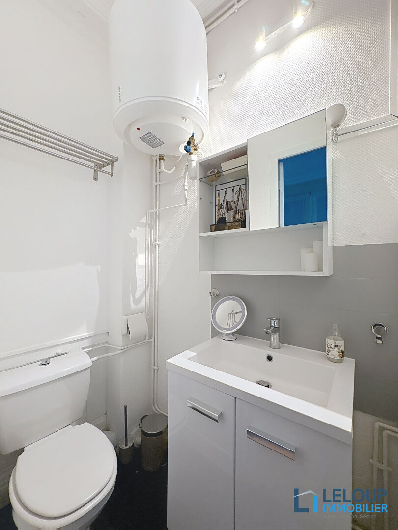 Photo EN EXCLUSIVITÉ ROUEN PLACE HENRI IV / VIEUX MARCHÉ image 6/6