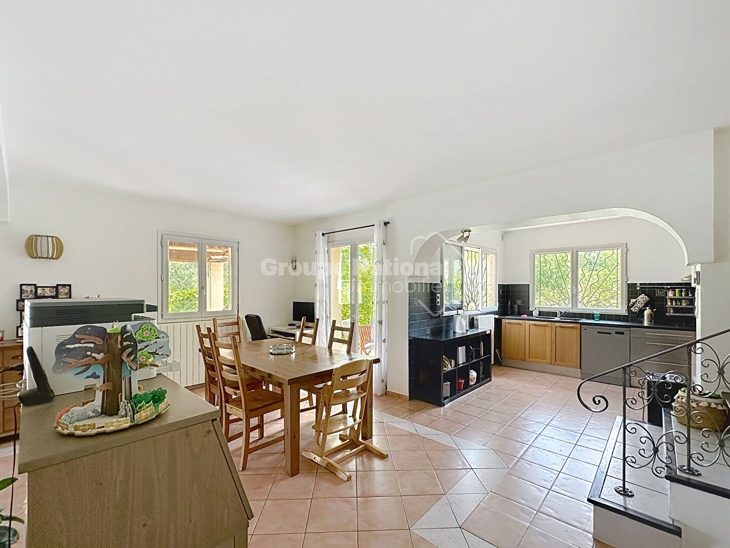 Maison Roquefort Les Pins 4 pièce(s) 102 m² / Terrain 1535 m² / Piscine