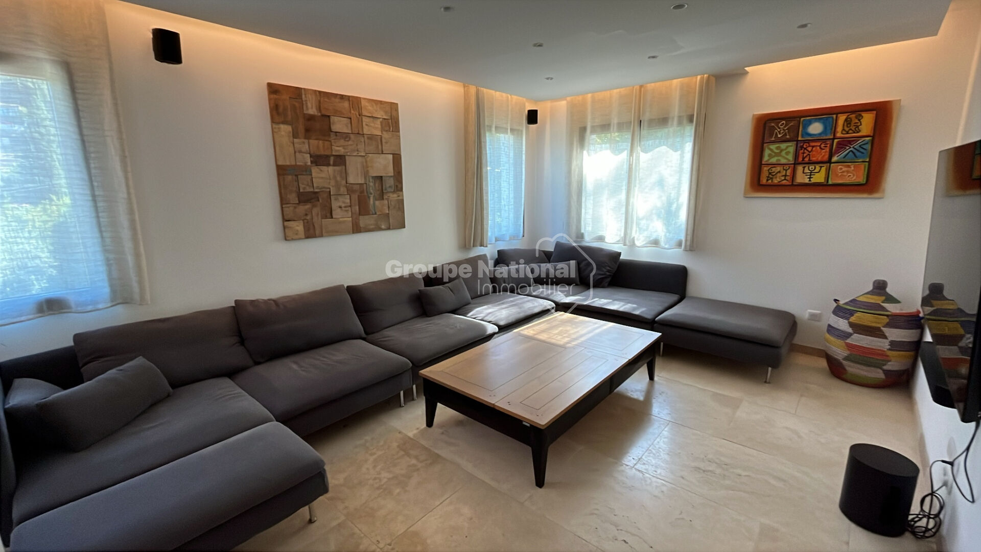 Photo A VENDRE PEGOMAS: Maison 200m² + garage + piscine + studio image 6/6