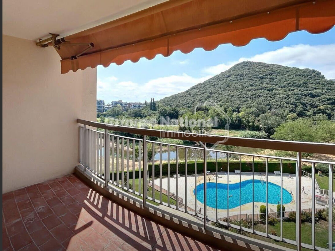 Appartement Mandelieu La Napoule  2 pièce(s) 46.9 m2