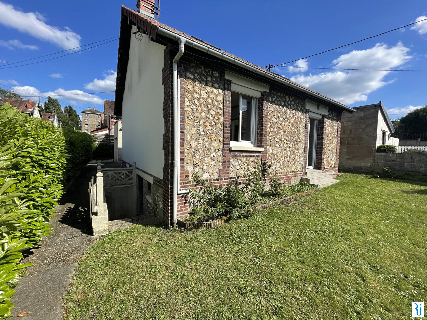 Agence immobilière de 
 JULIA IMMOBILIER - Julia Immobilier 
