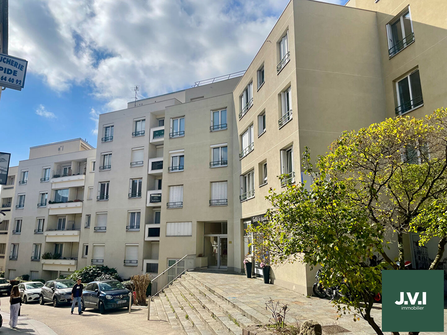 Agence immobilière de 
 J.V.I. - JVI MONTMORENCY 
