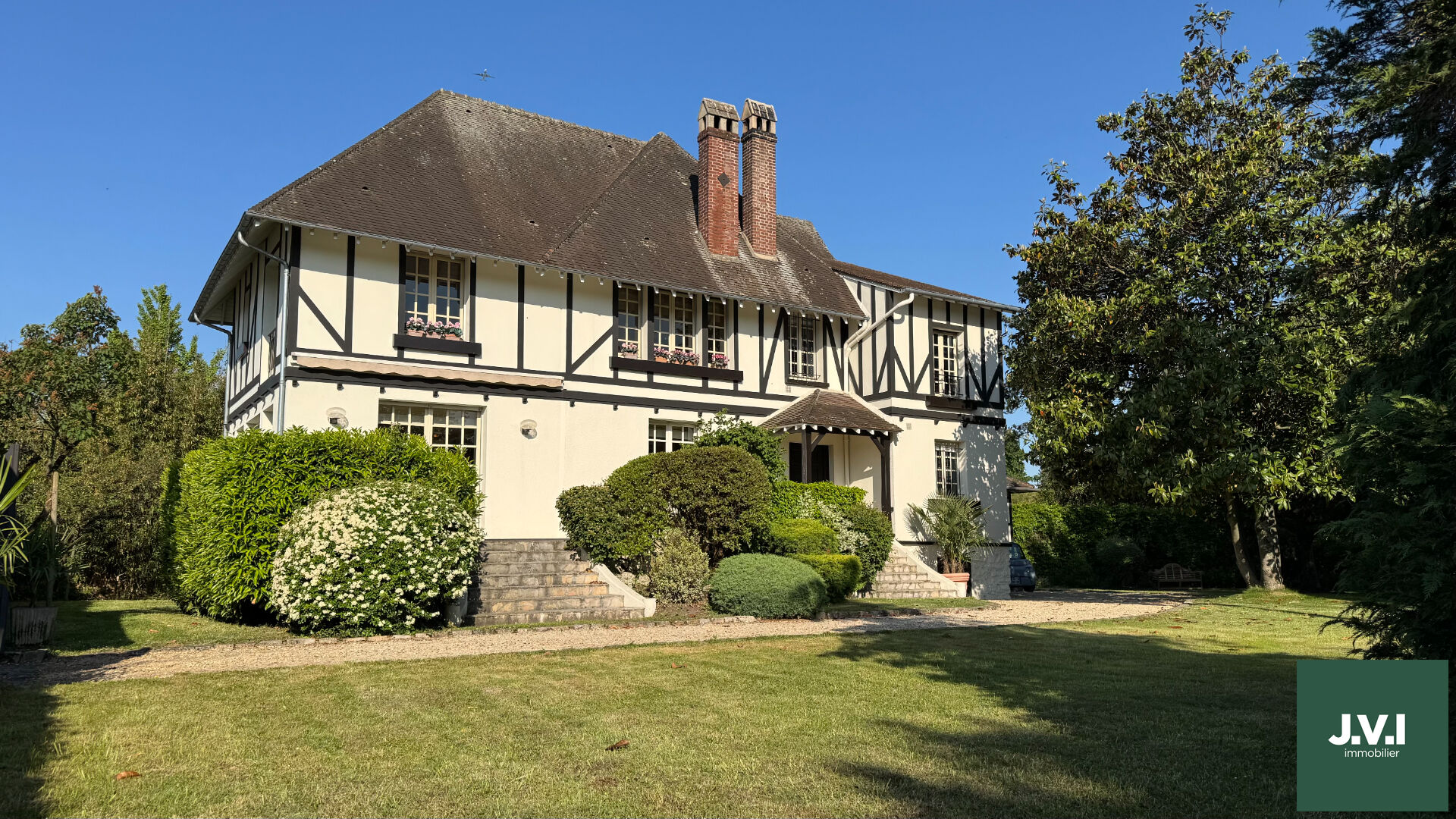 Photo A VENDRE Maison Enghien lac propriété 240 m² utile 340 m² image 1/6