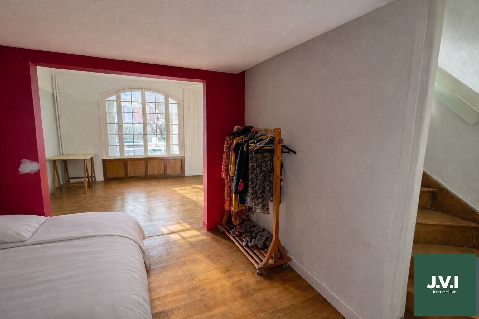 Agence immobilière de 
 J.V.I. - JVI Enghien-les-Bains 
