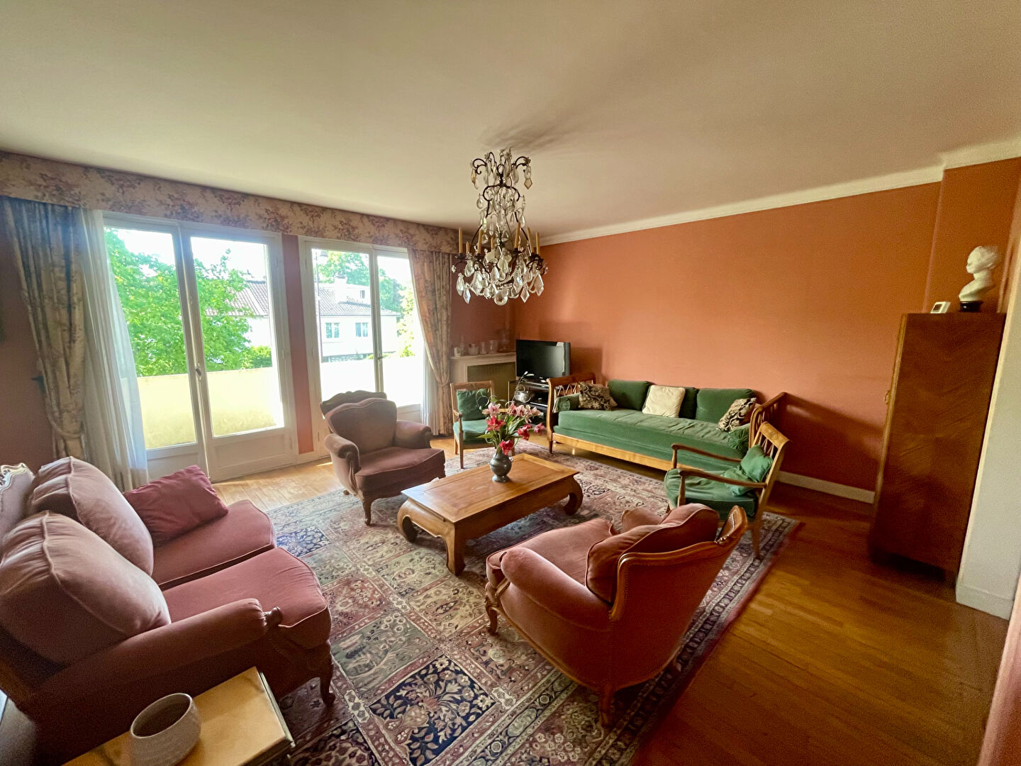 Agence immobilière de 
 J.V.I. - JVI MONTMORENCY 
