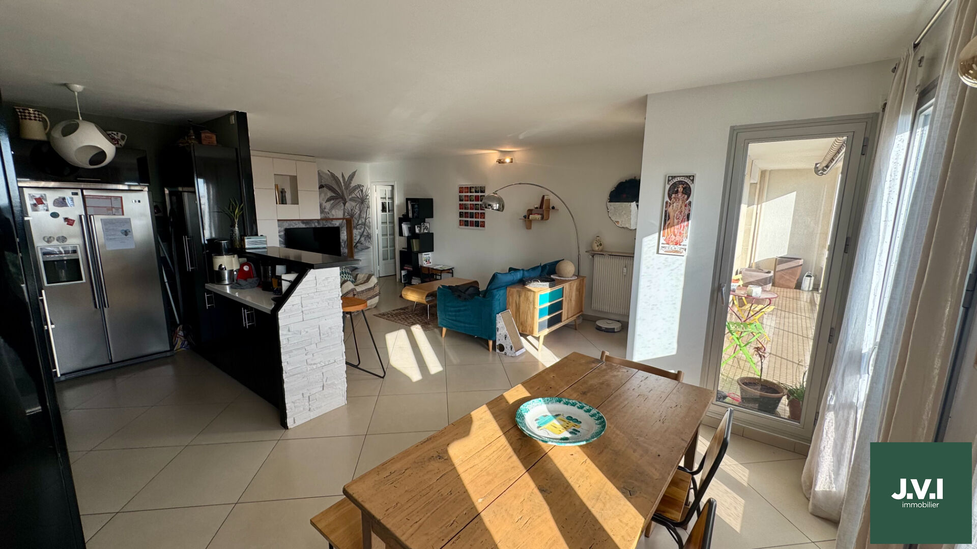 Agence immobilière de 
 J.V.I. - JVI Enghien-les-Bains 
