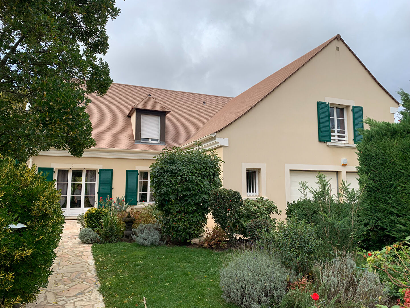 Agence immobilière de 
 J.V.I. - JVI MONTMORENCY 
