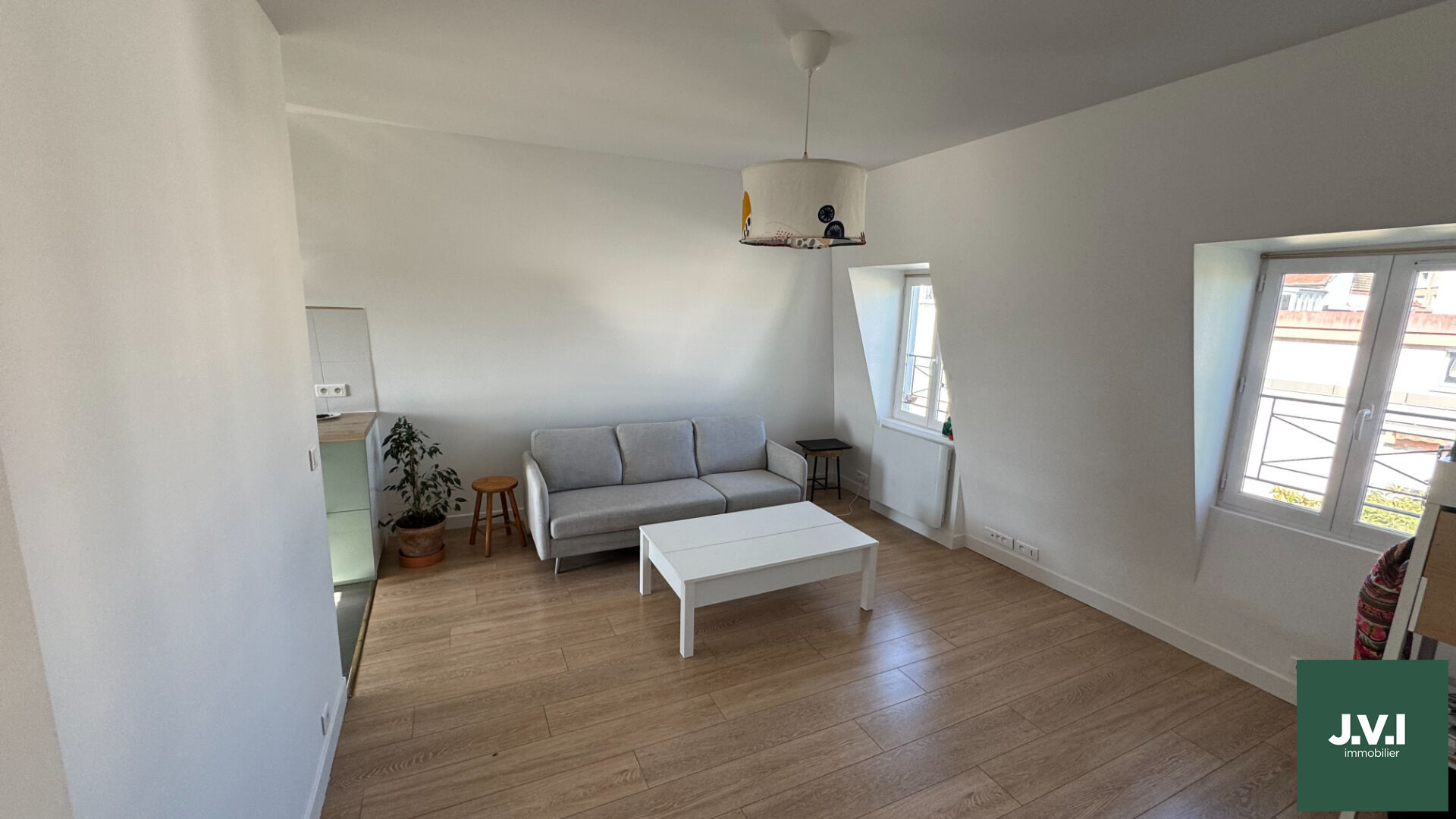 A VENDRE Appartement Enghien Les Bains 2 pièce(s) 43 m2