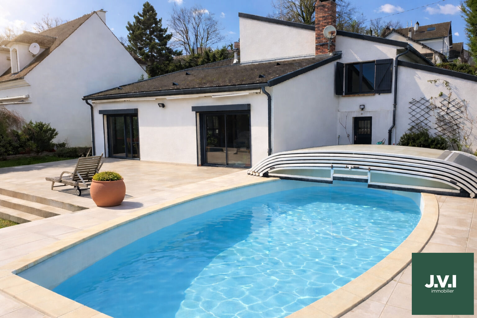 Agence immobilière de 
 J.V.I. - JVI MONTMORENCY 
