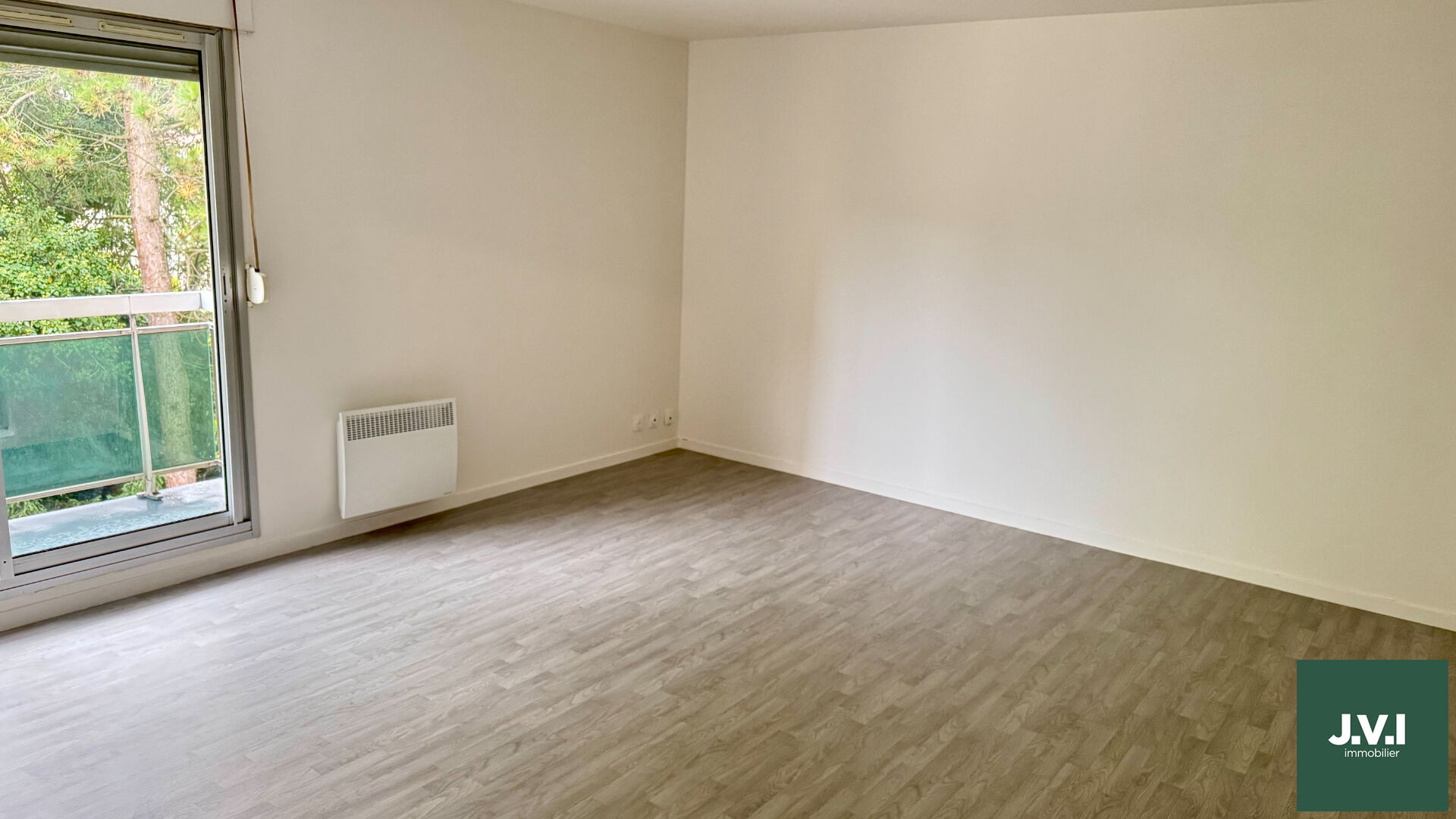 Photo A VENDRE Appartement Deuil La Barre 2 pièce(s) 55 m² image 3/6