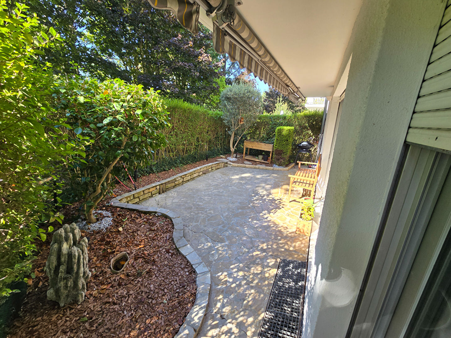 Agence immobilière de 
 J.V.I. - JVI MONTMORENCY 
