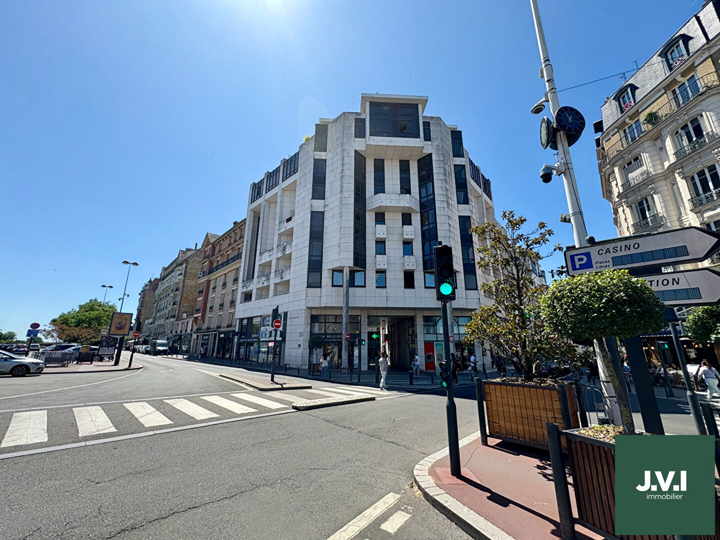 Photo A VENDRE APPARTEMENT ENGHIEN LES BAINS - 3 pièce(s) - 76 m2 image 2/2