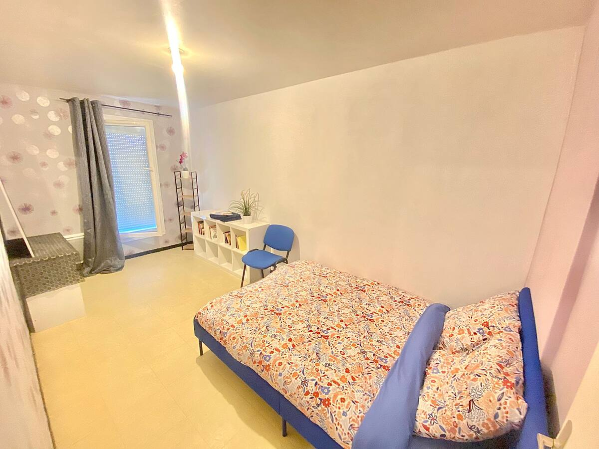 Photo À vendre - Duplex 4 chambres avec garage, résidence sécurisée - Rive Gauche, Rouen image 6/6