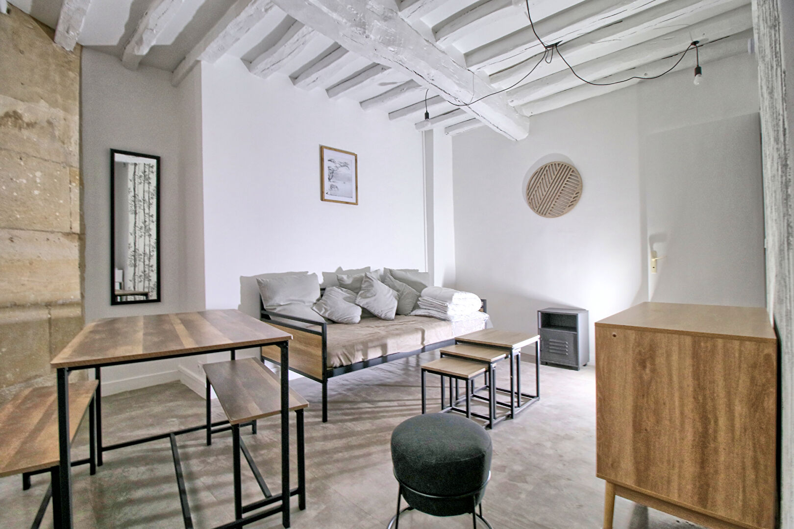 A LOUER - Superbe studio meublé, entièrement rénové - Hyper centre Rouen